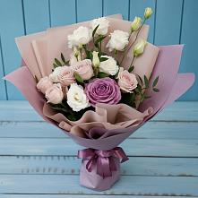 Букет цветов из:  Розы и Лизиантусы в Савостино