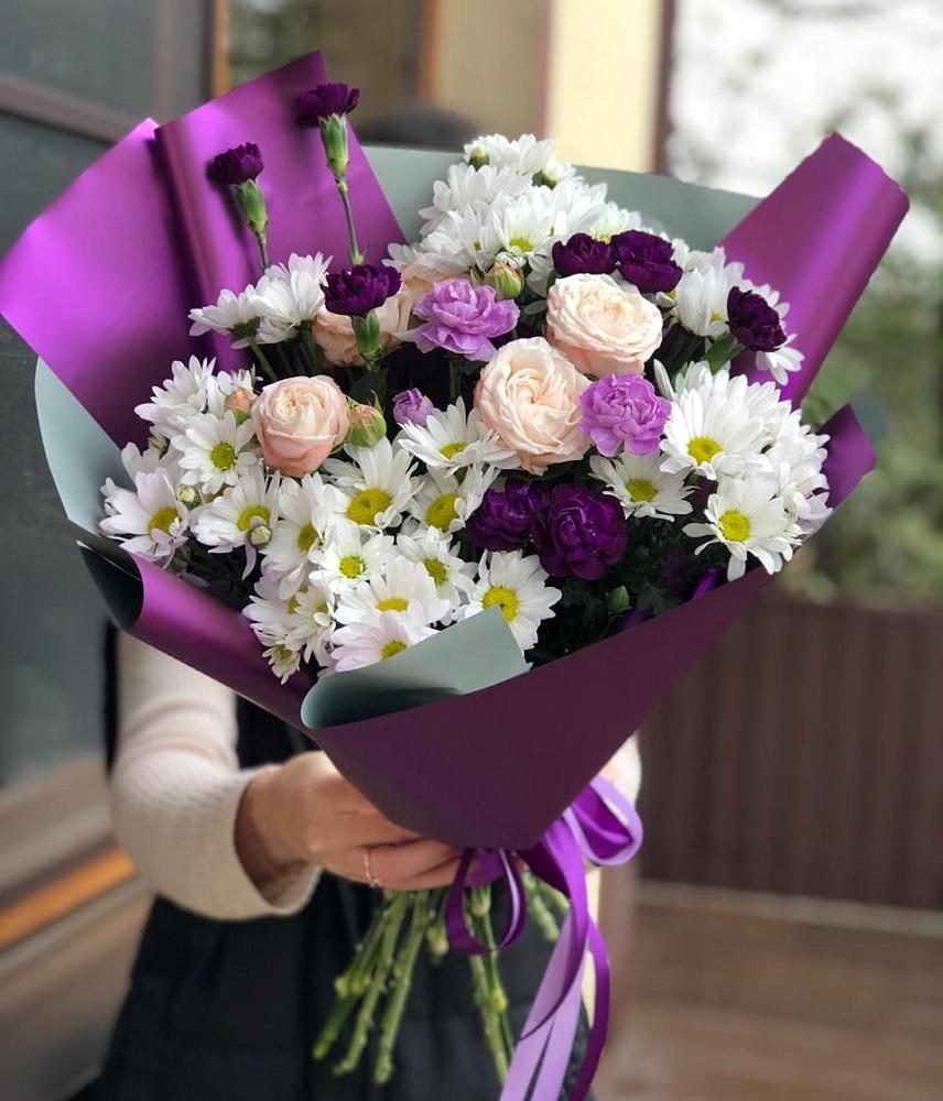 Букет цветов из: Хризантемы, Гвоздики и Розы в Савостино