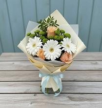 Букет цветов из:  Герберы, Розы и Хризантемы в Савостино