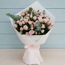 Букет цветов из:  Розы в Савостино